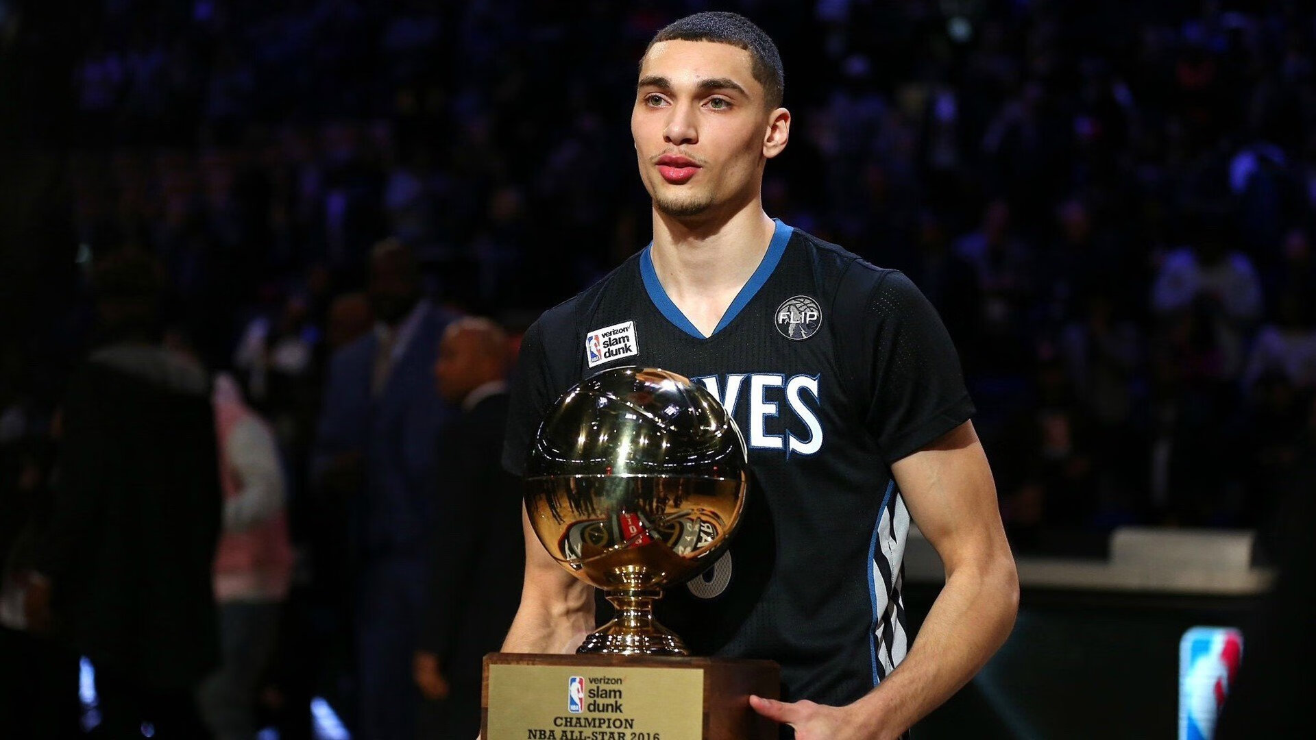 500彩票|激情与传承，全球球迷文化如何塑造现代体育精神